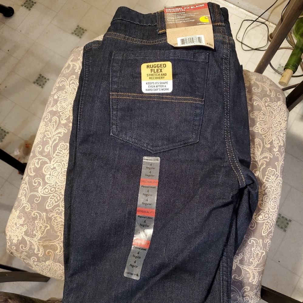 Womens Flannel Lined Carhatt size 4